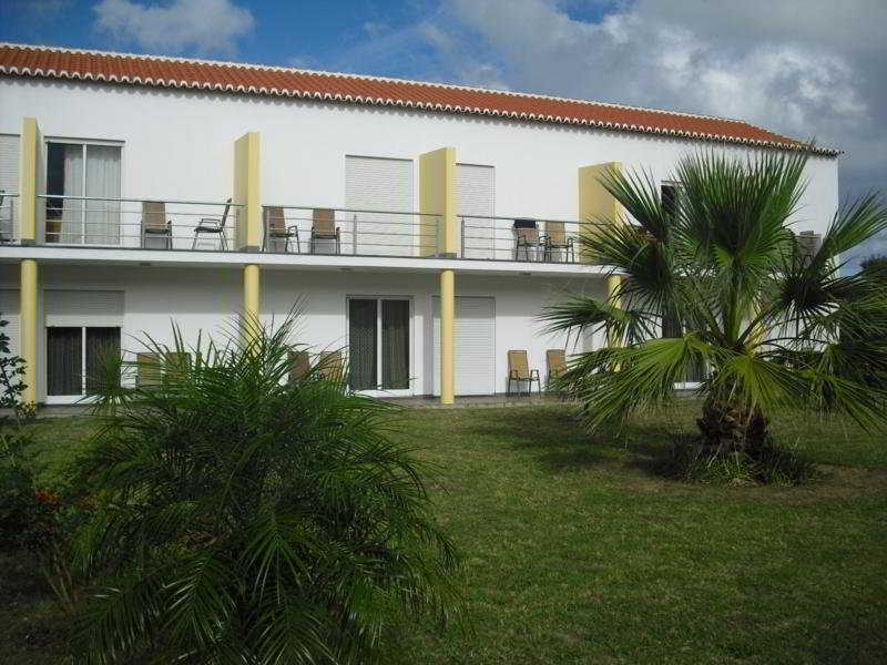 Hotel Teresinha Praia da Vitória Εξωτερικό φωτογραφία