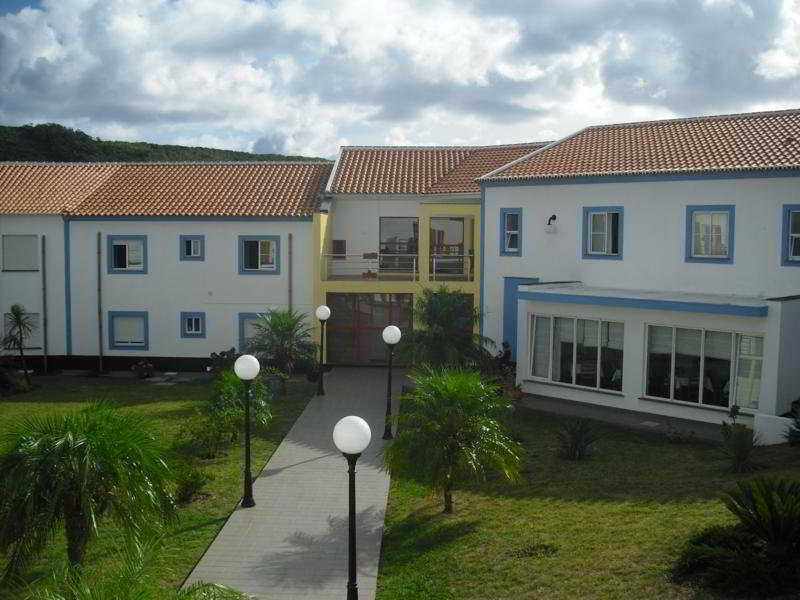 Hotel Teresinha Praia da Vitória Εξωτερικό φωτογραφία
