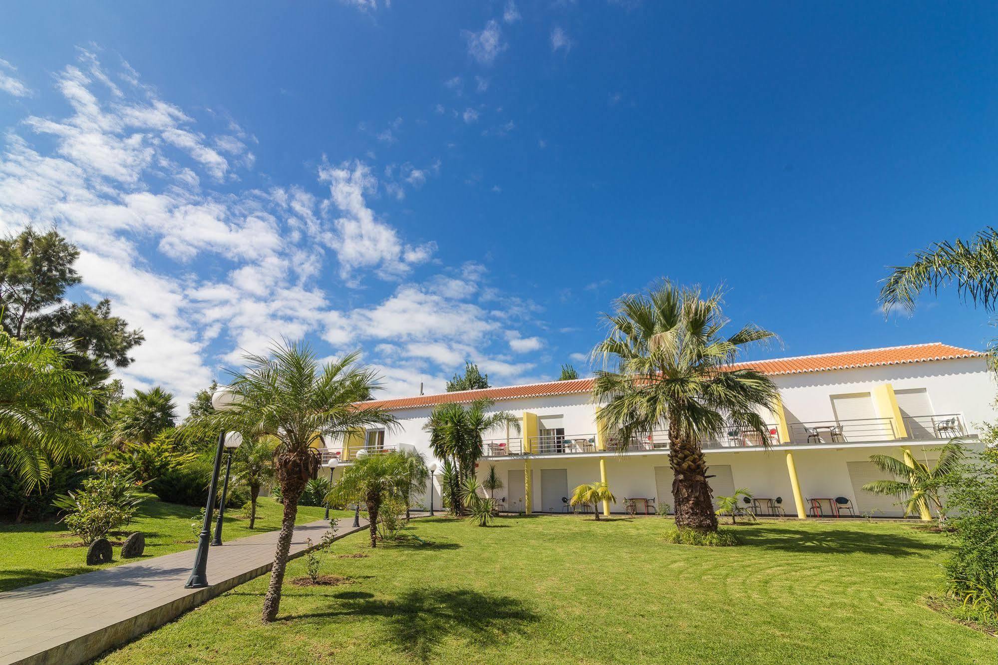 Hotel Teresinha Praia da Vitória Εξωτερικό φωτογραφία